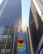 Confetti na Times Square (8 KB)